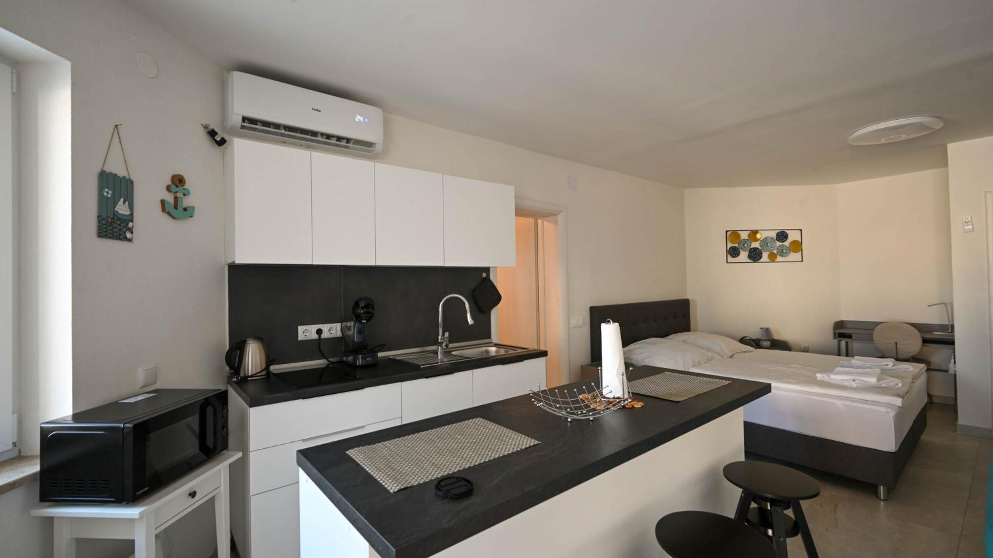 Casa Mira Apartments Ližnjan Exterior foto